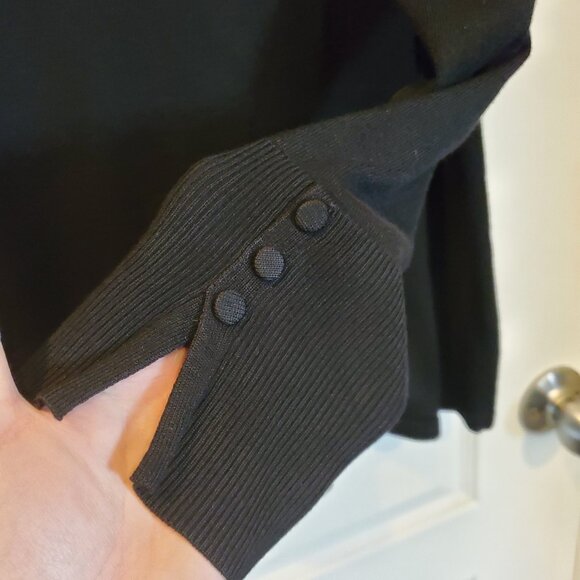 Chico’s Lightweight Classic Black Sweater with button sleeves – Size 2  M/L - Picture 3 of 5